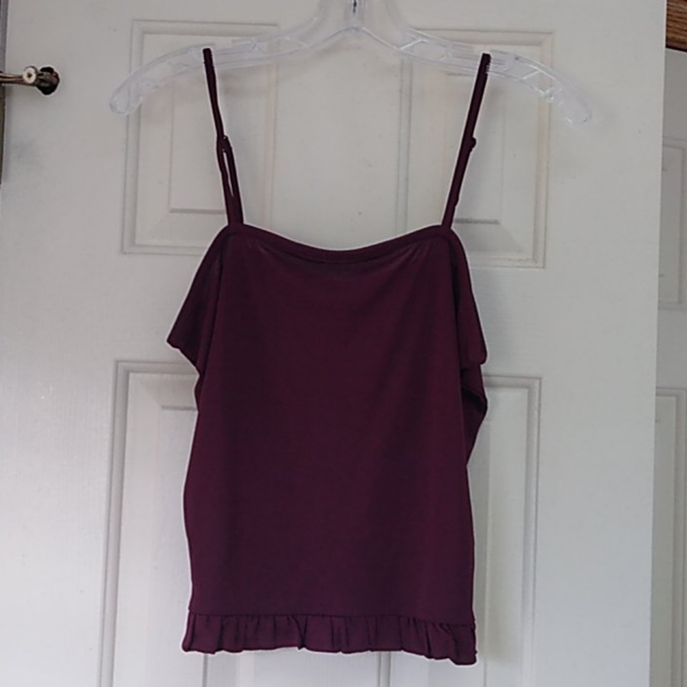 NWT, Cute berry ruffle trimmed tank top